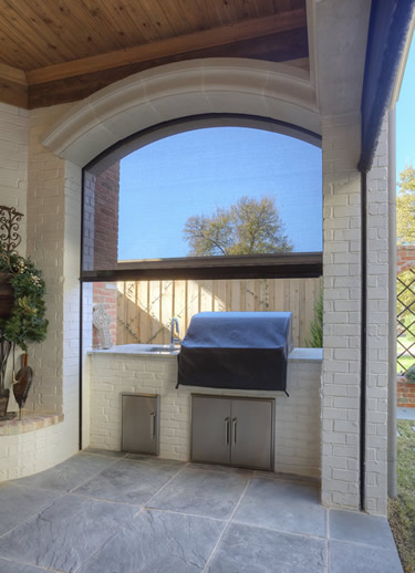 outdoor porches, screens Miami and decks patios Motorized for retractable